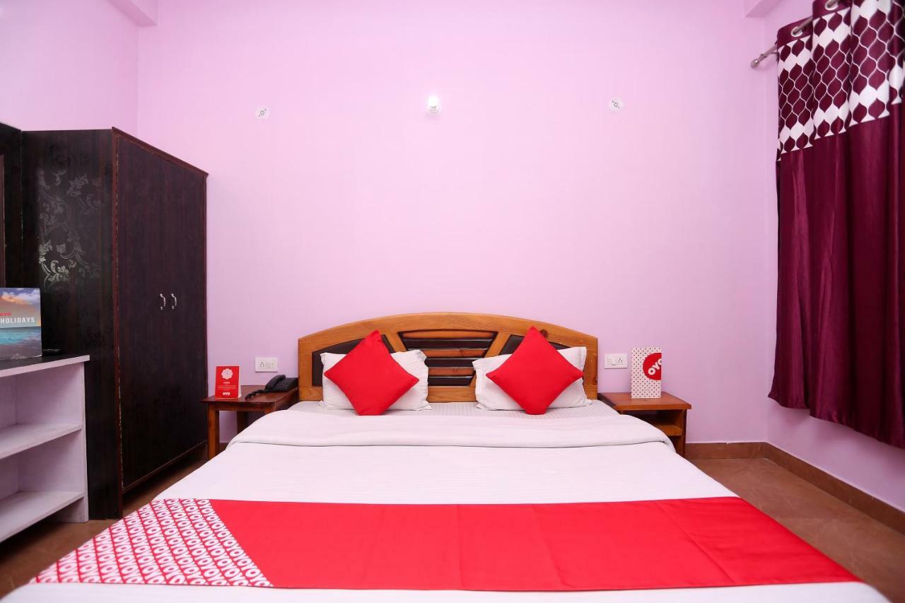 Oyo 19406 Hotel Janta Palace 阿尔莫拉 外观 照片